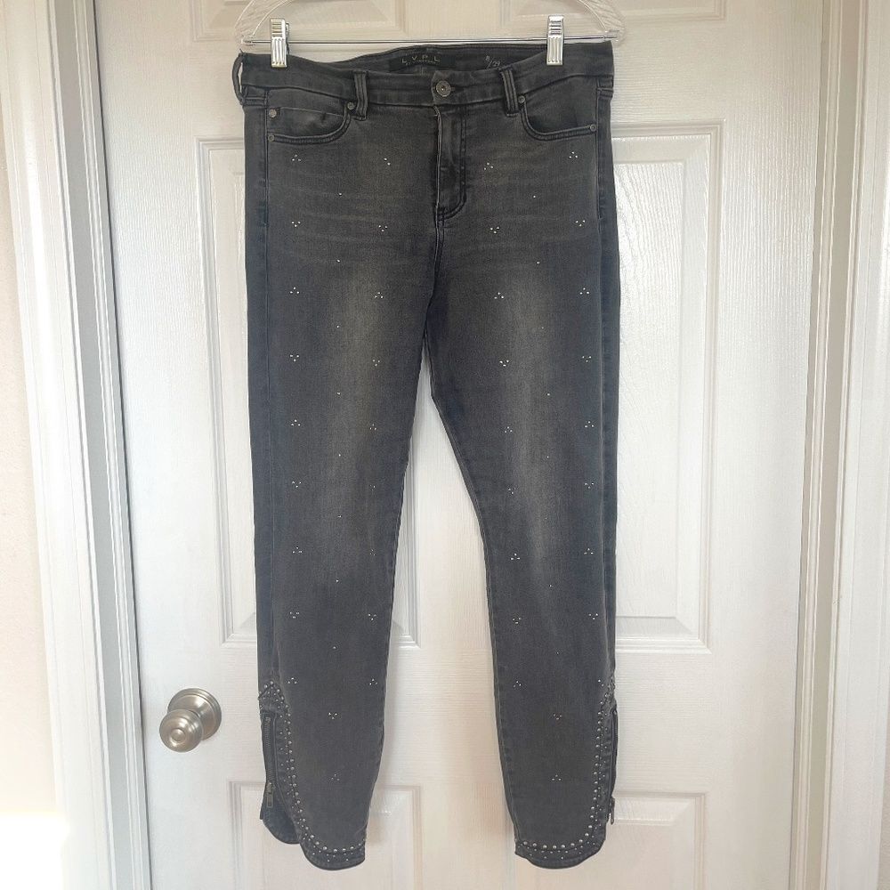 Liverpool Women's Gray Studded Jeans with Zipper Hem Sz 8/29 Gently Loved